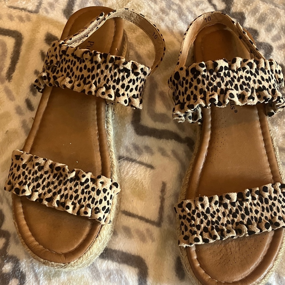 Pierre Dumas Leopard Print Platform Sandals